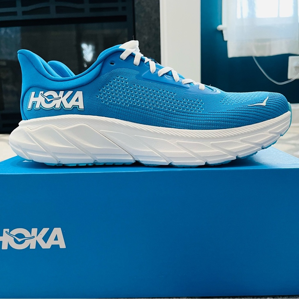 HOKA One One Arahi 7 Men’s Everyday Athletic Running Shoe [HOKA Blue/Frost]